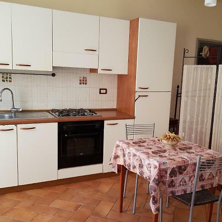 La Piccola Toscana 2 Apartment Peccioli Екстериор снимка